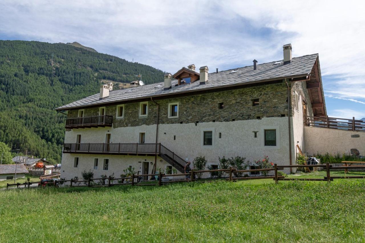 Maison Marcoz - Appartamenti Vacanze Etroubles Dış mekan fotoğraf