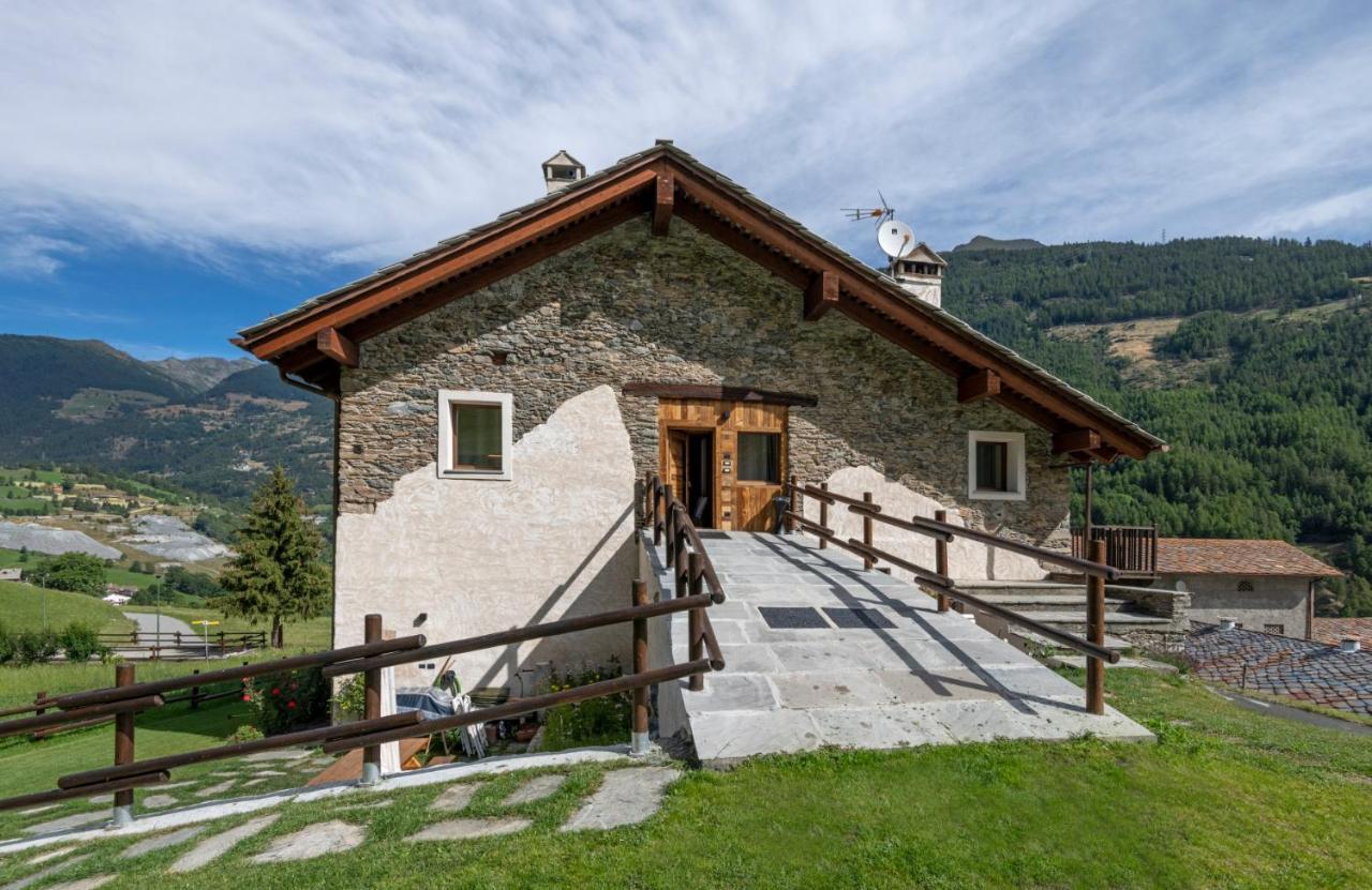 Maison Marcoz - Appartamenti Vacanze Etroubles Dış mekan fotoğraf